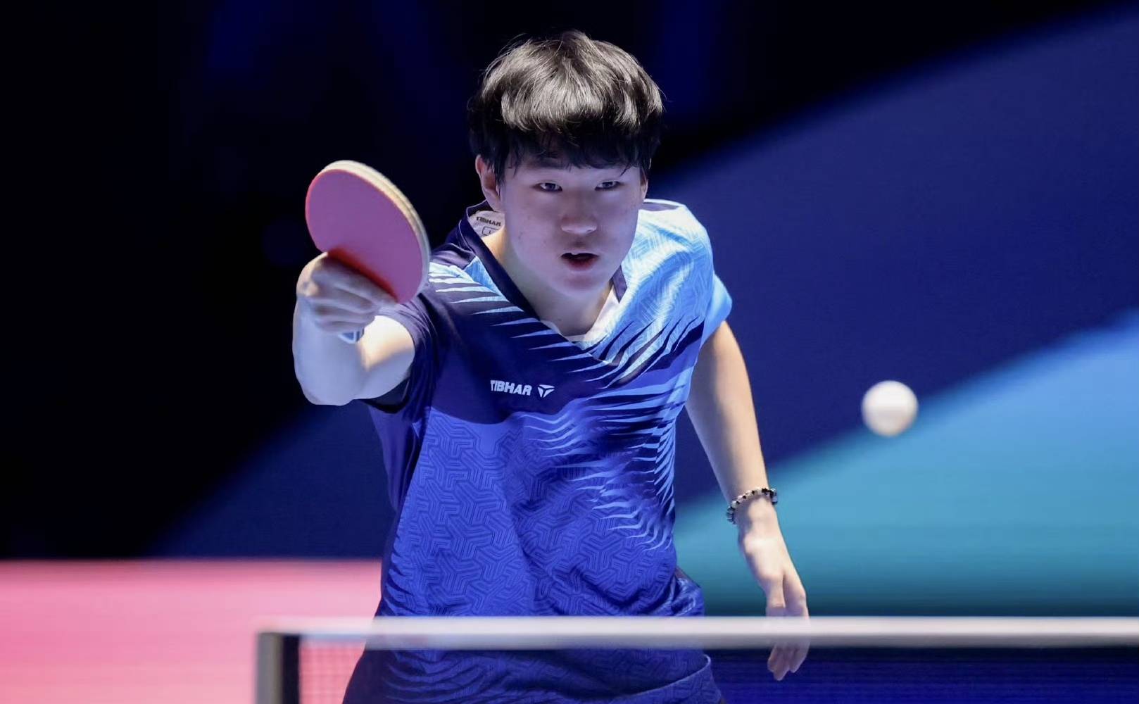 关于莱万多夫斯基新星晋级下一阶段表现突出，法国队前途光明！的信息
