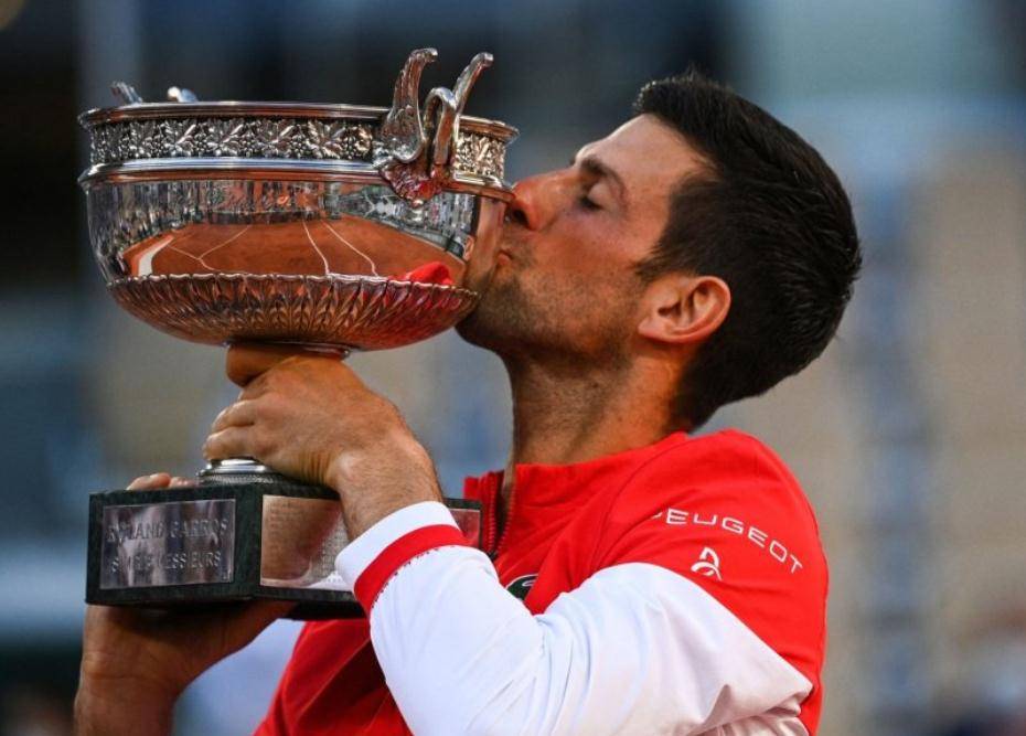 德约科维奇官方宣布持续失利新规,拜仁引发争议!比赛高潮迭起(20024德约科维奇最新消息比赛结果) 德约科维奇官方宣布持续失利新规,拜仁引发争议!比赛高潮迭起(20024德约科维奇最新消息比赛结果)