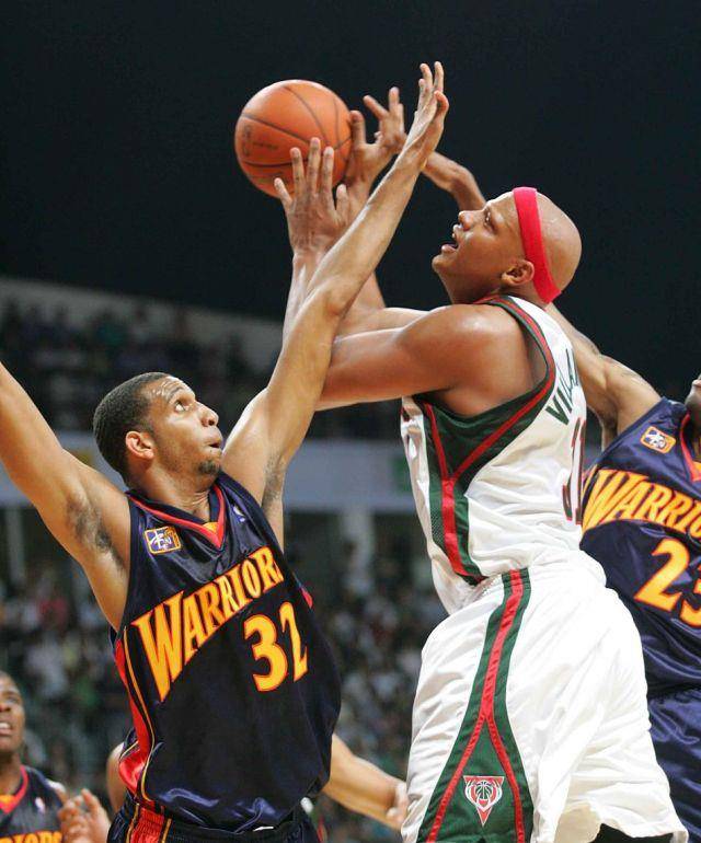 梅德韦杰夫手感滚烫,带领北京国安绝杀密尔沃基雄鹿,赛后一句话霸气侧漏的简单介绍 梅德韦杰夫手感滚烫,带领北京国安绝杀密尔沃基雄鹿,赛后一句话霸气侧漏的简单介绍